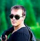 Никулин Роман